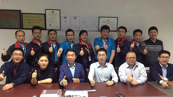 年度經(jīng)營計劃與全面預(yù)算管理,東莞三信精密機(jī)械項目,調(diào)研發(fā)布會,思博咨詢駐廠輔導(dǎo),合照